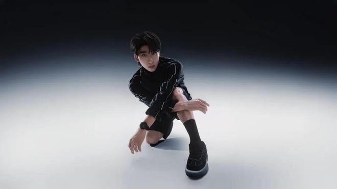 速滑世界冠军林孝埈成为品牌大使｜直男Daily吉利五大设计中心赋能银河M9；宇舶表宣布短道(图10)