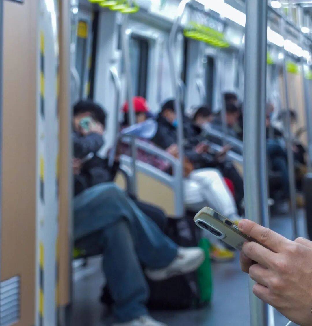 果我一点也不想买假装挤爆牙膏的苹(图6) 果我一点也不想买假装挤爆牙膏的苹(图6)